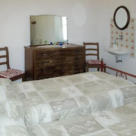 בית נופש Ferienhaus Varigotti 200s *