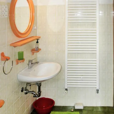 Ferienhaus Varigotti 200s בית נופש *