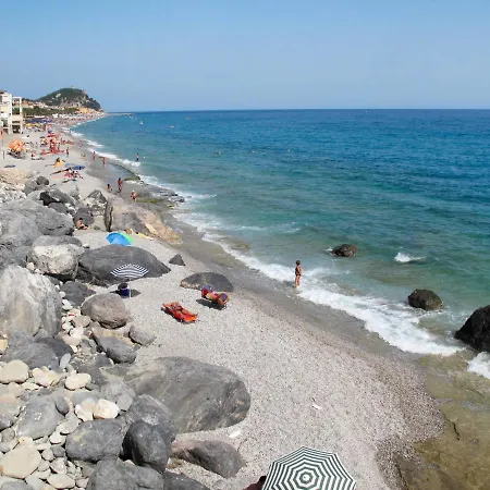 Ferienhaus Varigotti 200s Hébergement de vacances *