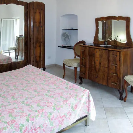 Ferienhaus Varigotti 200s *